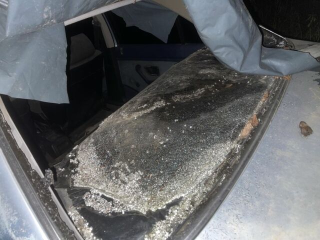 Синий Пежо 405, объемом двигателя 1.6 л и пробегом 288 тыс. км за 476 $, фото 6 на Automoto.ua