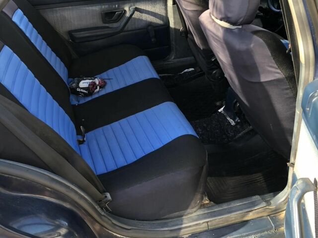 Синий Пежо 405, объемом двигателя 1 л и пробегом 1000 тыс. км за 451 $, фото 4 на Automoto.ua