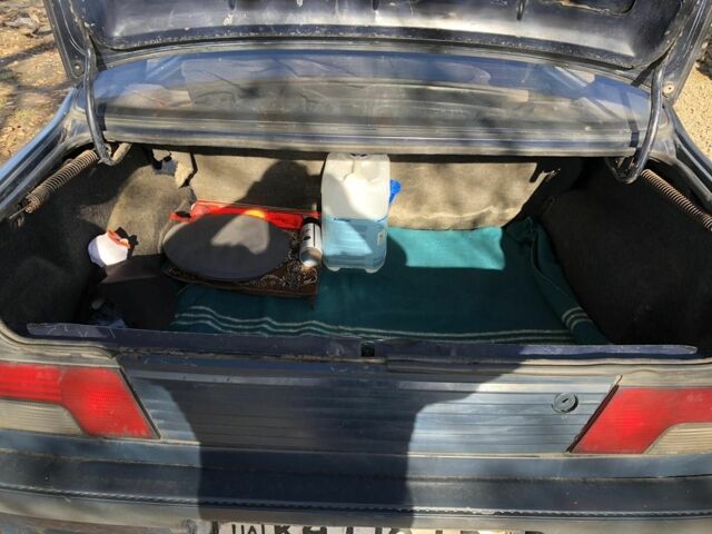 Синий Пежо 405, объемом двигателя 1 л и пробегом 1000 тыс. км за 451 $, фото 5 на Automoto.ua