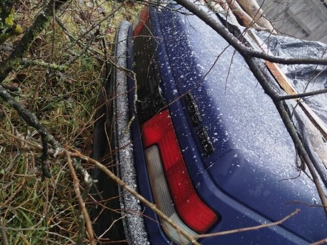 Синий Пежо 405, объемом двигателя 0 л и пробегом 450 тыс. км за 237 $, фото 2 на Automoto.ua