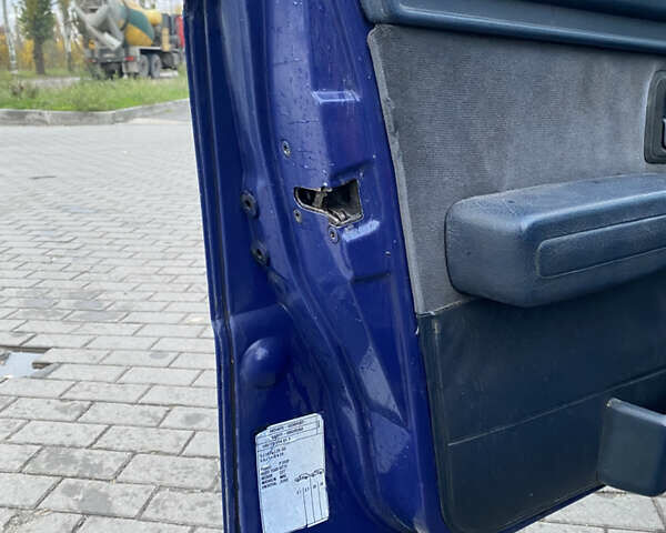 Синій Пежо 405, об'ємом двигуна 1.6 л та пробігом 153 тис. км за 1000 $, фото 10 на Automoto.ua