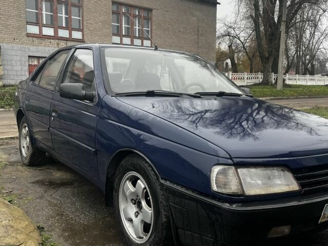 Синій Пежо 405, об'ємом двигуна 1.6 л та пробігом 259 тис. км за 1200 $, фото 2 на Automoto.ua