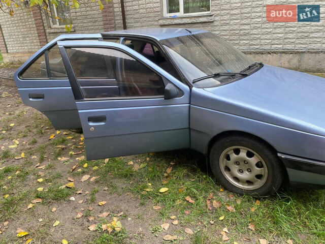 Синий Пежо 405, объемом двигателя 1.6 л и пробегом 380 тыс. км за 1000 $, фото 3 на Automoto.ua
