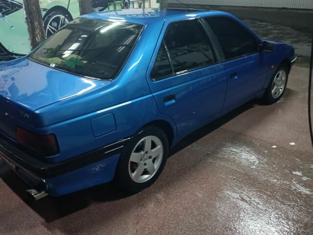 Синий Пежо 405, объемом двигателя 2 л и пробегом 340 тыс. км за 1700 $, фото 5 на Automoto.ua