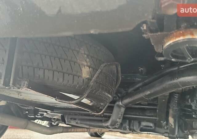Синий Пежо 405, объемом двигателя 2 л и пробегом 200 тыс. км за 1800 $, фото 5 на Automoto.ua