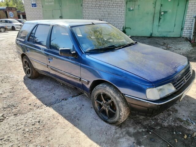 Синий Пежо 405, объемом двигателя 1.6 л и пробегом 400 тыс. км за 850 $, фото 2 на Automoto.ua