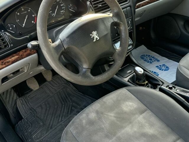 Белый Пежо 406, объемом двигателя 2 л и пробегом 411 тыс. км за 2350 $, фото 7 на Automoto.ua