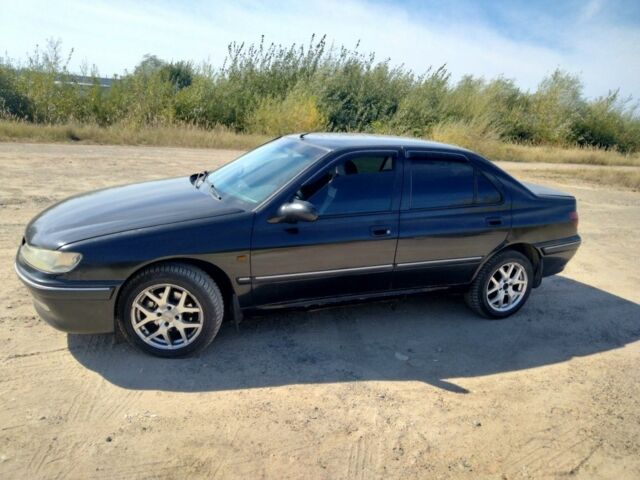 Черный Пежо 406, объемом двигателя 2 л и пробегом 340 тыс. км за 2500 $, фото 1 на Automoto.ua