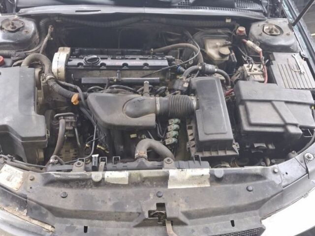 Черный Пежо 406, объемом двигателя 1.8 л и пробегом 600 тыс. км за 1500 $, фото 4 на Automoto.ua