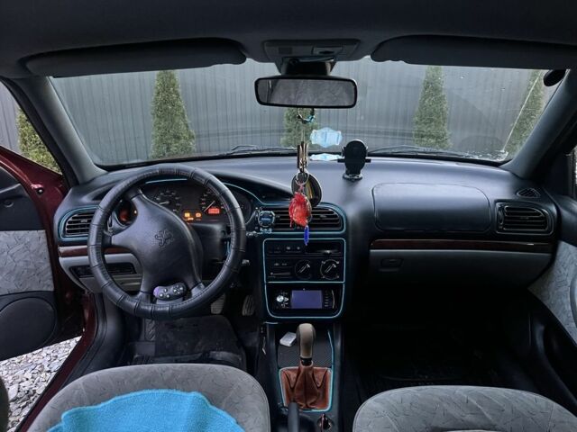 Красный Пежо 406, объемом двигателя 1.8 л и пробегом 400 тыс. км за 2000 $, фото 4 на Automoto.ua