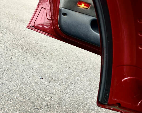 Червоний Пежо 406, об'ємом двигуна 2 л та пробігом 283 тис. км за 2350 $, фото 14 на Automoto.ua