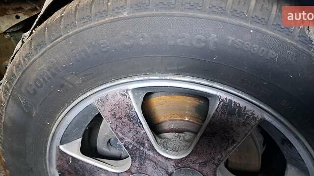 Серый Пежо 406, объемом двигателя 2.2 л и пробегом 250 тыс. км за 3000 $, фото 17 на Automoto.ua