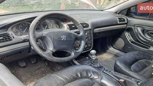 Серый Пежо 406, объемом двигателя 2.2 л и пробегом 250 тыс. км за 3000 $, фото 15 на Automoto.ua