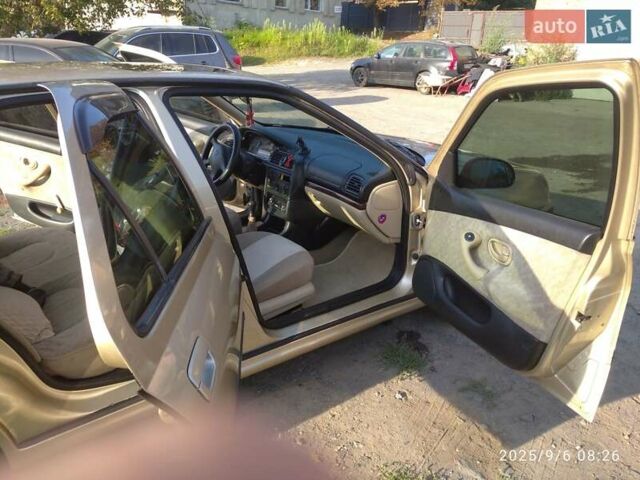 Сірий Пежо 406, об'ємом двигуна 1.76 л та пробігом 2 тис. км за 3000 $, фото 6 на Automoto.ua