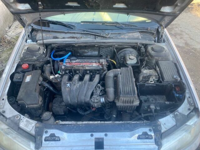 Серый Пежо 406, объемом двигателя 1.8 л и пробегом 400 тыс. км за 650 $, фото 3 на Automoto.ua