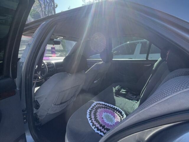 Серый Пежо 406, объемом двигателя 2 л и пробегом 3 тыс. км за 1600 $, фото 2 на Automoto.ua