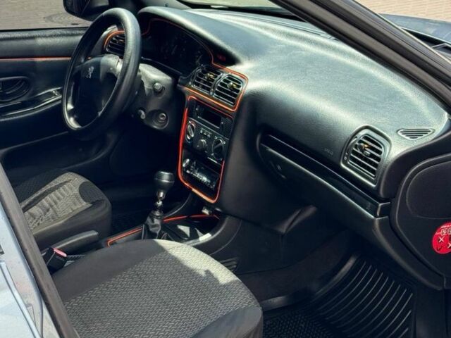 Сірий Пежо 406, об'ємом двигуна 1.8 л та пробігом 200 тис. км за 2350 $, фото 11 на Automoto.ua