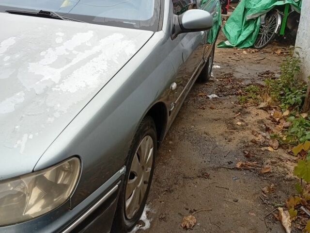 Серый Пежо 406, объемом двигателя 2 л и пробегом 380 тыс. км за 2800 $, фото 4 на Automoto.ua
