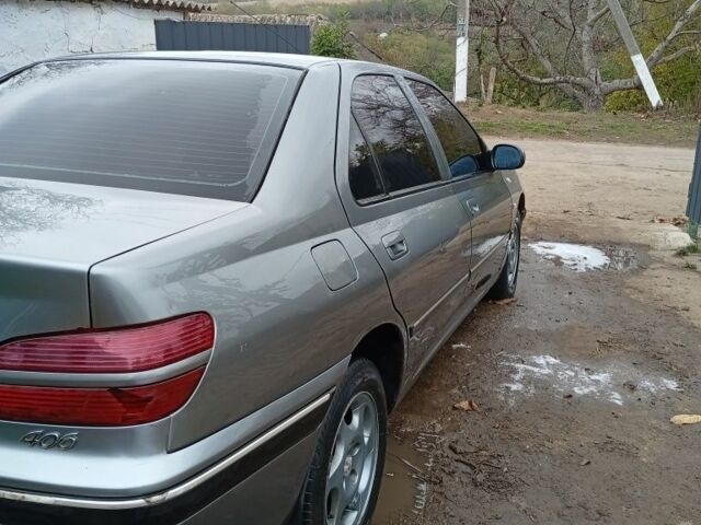 Серый Пежо 406, объемом двигателя 2 л и пробегом 380 тыс. км за 2800 $, фото 5 на Automoto.ua