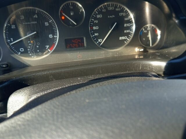 Сірий Пежо 406, об'ємом двигуна 1.7 л та пробігом 272 тис. км за 2000 $, фото 5 на Automoto.ua