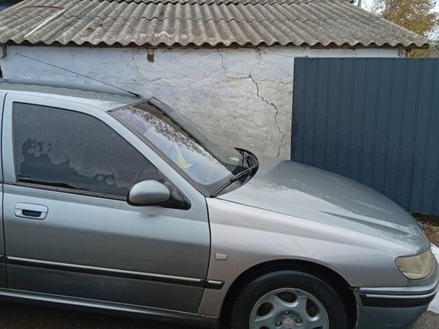 Серый Пежо 406, объемом двигателя 2 л и пробегом 380 тыс. км за 2800 $, фото 3 на Automoto.ua