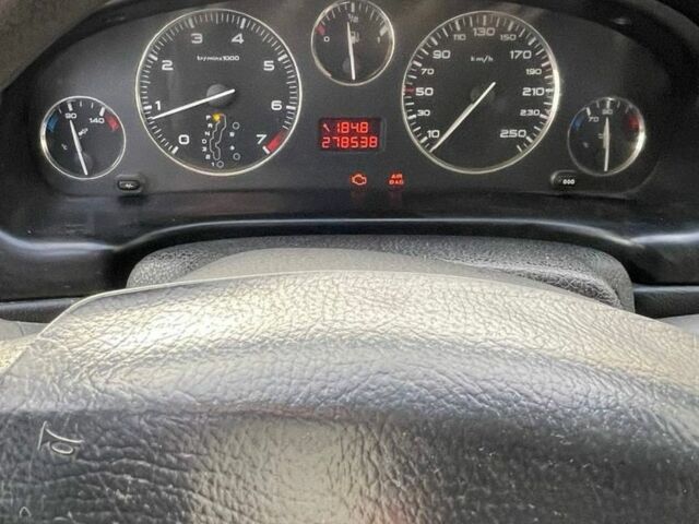 Серый Пежо 406, объемом двигателя 0 л и пробегом 280 тыс. км за 2500 $, фото 1 на Automoto.ua