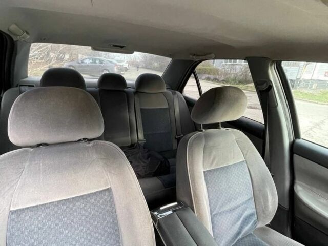 Серый Пежо 406, объемом двигателя 0 л и пробегом 280 тыс. км за 2500 $, фото 3 на Automoto.ua