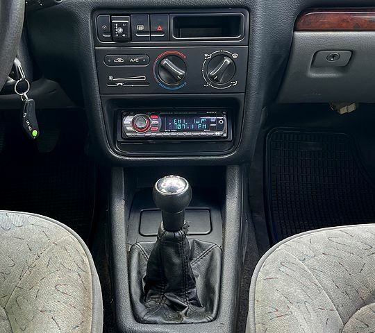 Синій Пежо 406, об'ємом двигуна 18 л та пробігом 334 тис. км за 2500 $, фото 10 на Automoto.ua