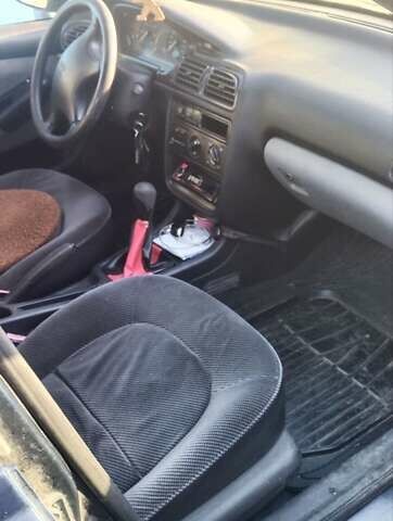 Синій Пежо 406, об'ємом двигуна 1.9 л та пробігом 282 тис. км за 2100 $, фото 7 на Automoto.ua