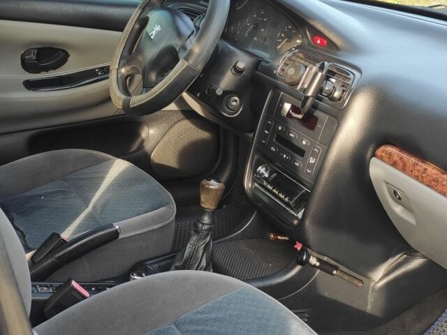 Синий Пежо 406, объемом двигателя 2 л и пробегом 406 тыс. км за 3200 $, фото 7 на Automoto.ua