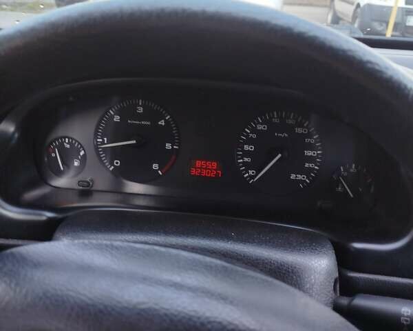 Синий Пежо 406, объемом двигателя 2 л и пробегом 323 тыс. км за 3500 $, фото 2 на Automoto.ua