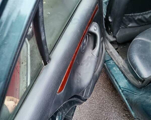 Пежо 406 1996 в Киеве на Automoto.ua Зеленый Пежо 406, объемом двигателя 2 л и пробегом 225 тыс. км за 1200 $, фото 10 на Automoto.ua