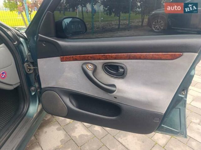 Зеленый Пежо 406, объемом двигателя 2.1 л и пробегом 220 тыс. км за 2600 $, фото 23 на Automoto.ua
