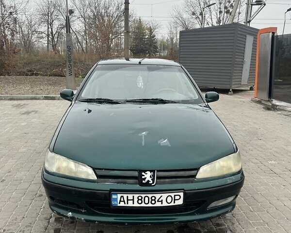 Зеленый Пежо 406, объемом двигателя 1.8 л и пробегом 270 тыс. км за 3000 $, фото 1 на Automoto.ua