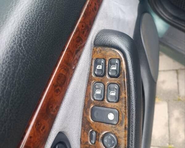 Зеленый Пежо 406, объемом двигателя 2.1 л и пробегом 220 тыс. км за 2600 $, фото 44 на Automoto.ua