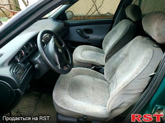 Зеленый Пежо 406, объемом двигателя 1.8 л и пробегом 350 тыс. км за 2000 $, фото 4 на Automoto.ua
