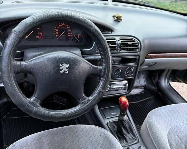 Зелений Пежо 406, об'ємом двигуна 1.76 л та пробігом 250 тис. км за 2300 $, фото 7 на Automoto.ua