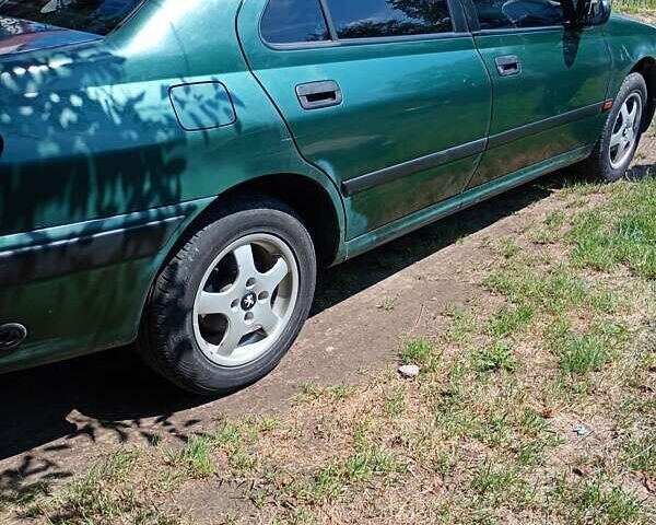 Зеленый Пежо 406, объемом двигателя 1.76 л и пробегом 300 тыс. км за 2000 $, фото 9 на Automoto.ua
