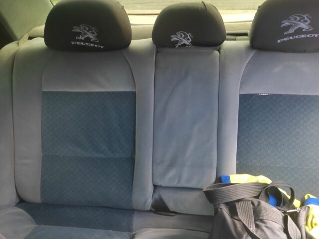 Зелений Пежо 406, об'ємом двигуна 0 л та пробігом 300 тис. км за 500 $, фото 5 на Automoto.ua