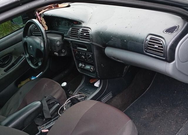 Пежо 406 2000 в Носовке на Automoto.ua Зеленый Пежо 406, объемом двигателя 1.8 л и пробегом 420 тыс. км за 1700 $, фото 6 на Automoto.ua