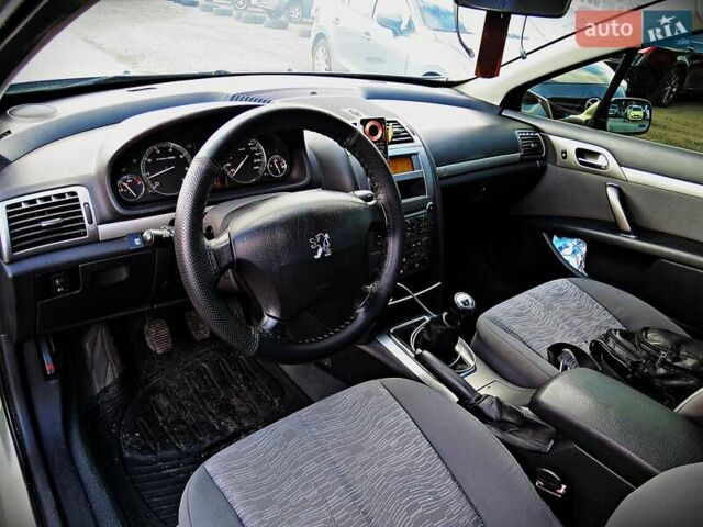 Бежевый Пежо 407, объемом двигателя 1.7 л и пробегом 266 тыс. км за 4200 $, фото 5 на Automoto.ua