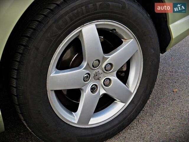 Бежевый Пежо 407, объемом двигателя 1.7 л и пробегом 266 тыс. км за 4200 $, фото 4 на Automoto.ua