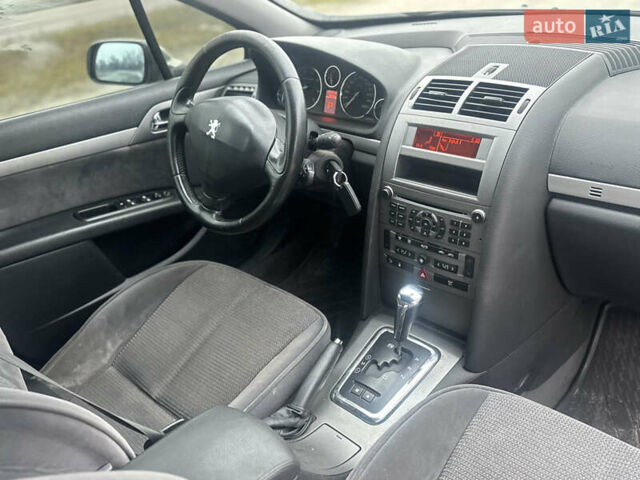 Бежевый Пежо 407, объемом двигателя 2 л и пробегом 238 тыс. км за 3799 $, фото 21 на Automoto.ua