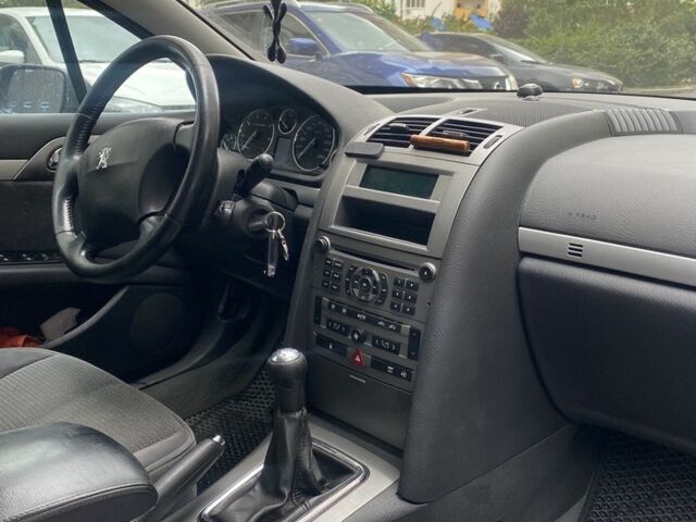 Чорний Пежо 407, об'ємом двигуна 2 л та пробігом 260 тис. км за 3199 $, фото 7 на Automoto.ua