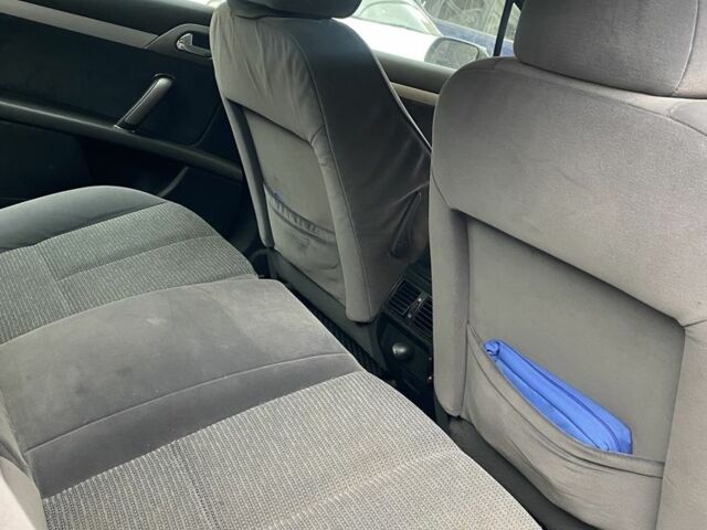 Чорний Пежо 407, об'ємом двигуна 2 л та пробігом 260 тис. км за 3199 $, фото 8 на Automoto.ua