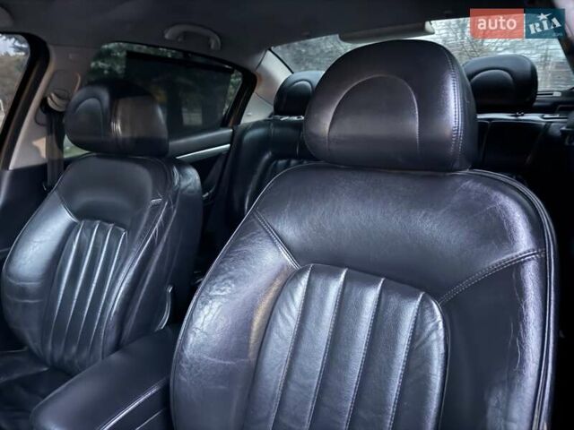 Пежо 407 2004 в Ровно на Automoto.ua Черный Пежо 407, объемом двигателя 2 л и пробегом 280 тыс. км за 3200 $, фото 40 на Automoto.ua