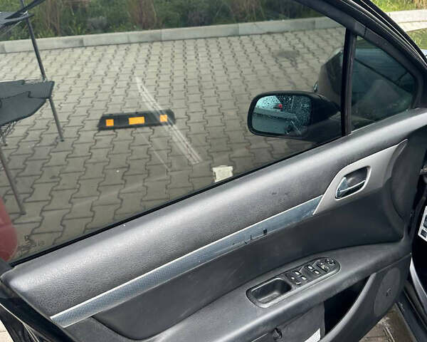 Пежо 407 2004 в Ровно на Automoto.ua Черный Пежо 407, объемом двигателя 2 л и пробегом 350 тыс. км за 4150 $, фото 11 на Automoto.ua