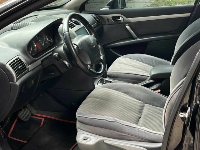 Чорний Пежо 407, об'ємом двигуна 2 л та пробігом 192 тис. км за 4590 $, фото 11 на Automoto.ua