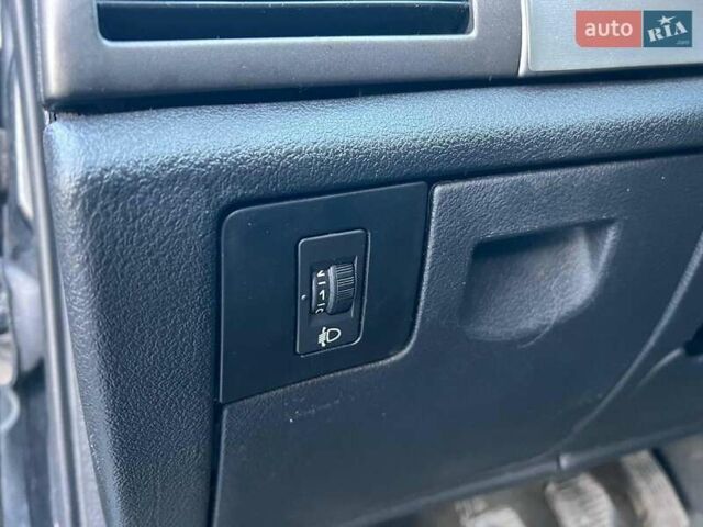 Чорний Пежо 407, об'ємом двигуна 1.8 л та пробігом 280 тис. км за 4290 $, фото 18 на Automoto.ua