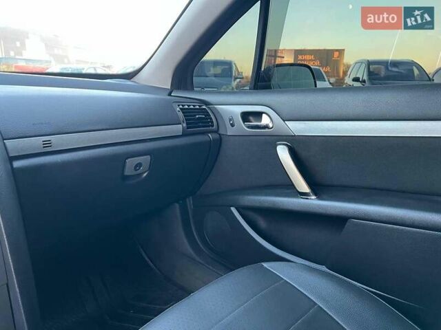 Чорний Пежо 407, об'ємом двигуна 1.8 л та пробігом 280 тис. км за 4290 $, фото 29 на Automoto.ua